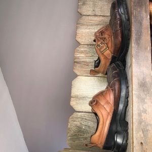 Women’s Ralph Lauren 7 1/2  traveling boots